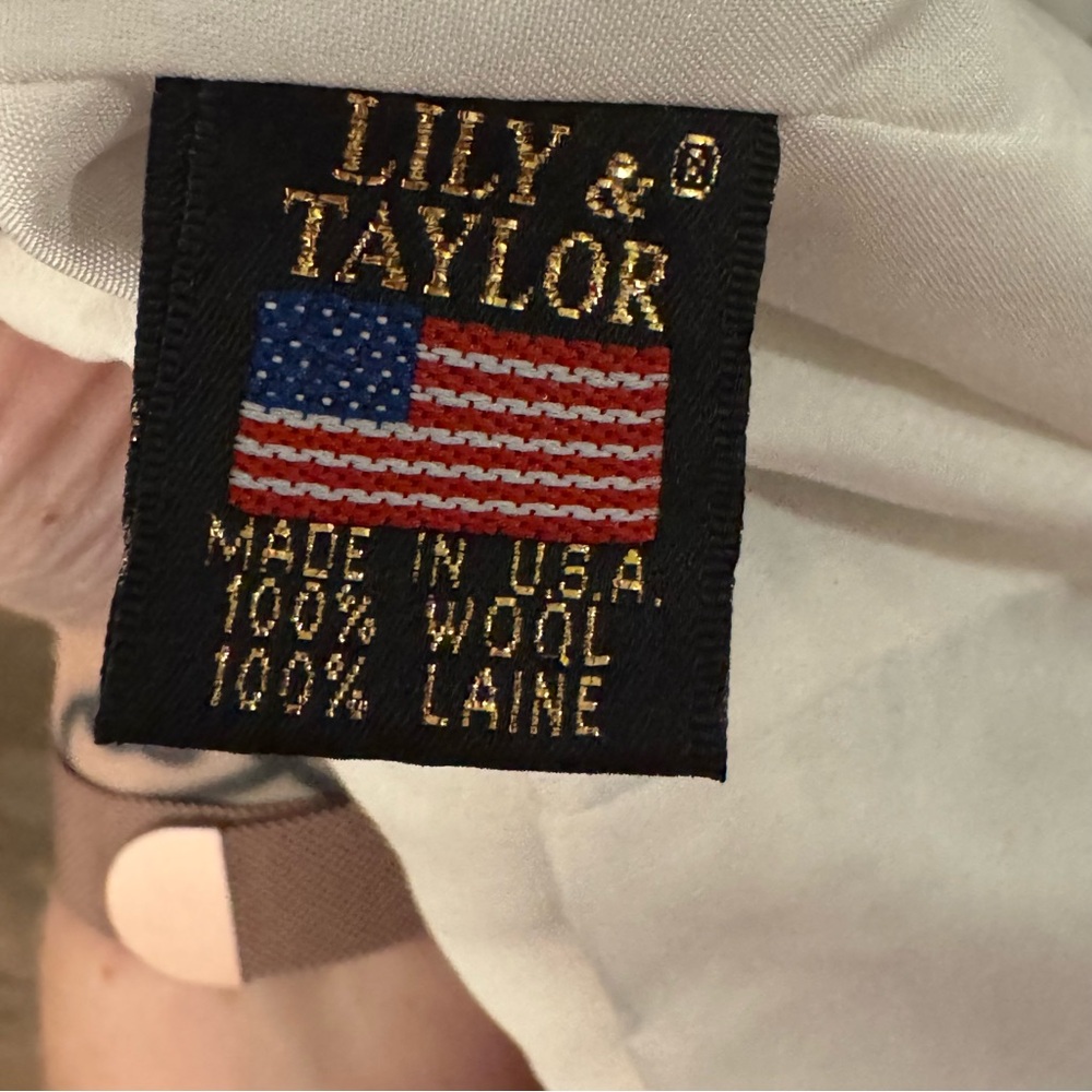 Lily & Taylor Black & Cream Houndstooth Wool Blazer – Made in USA – Size 16 - Picture 9 of 10